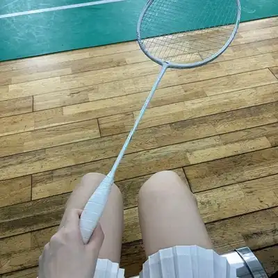 龙旭静
